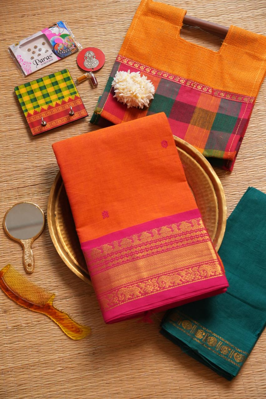 Kanchi Cotton Saree with Hamper -01-09-02-02 (SUNDOWN)