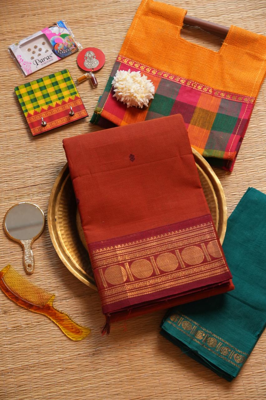 Kanchi Cotton Saree with Hamper -01-09-02-20 (ROWAN)