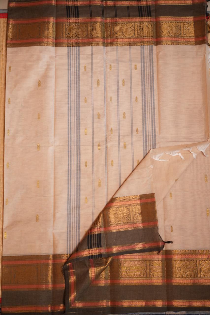 Kanchi Cotton Saree with Hamper -01-09-02-12 (PORCELAIN)