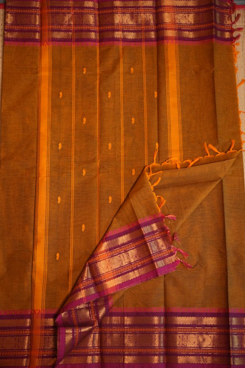 Kanchi Cotton Saree with Hamper -01-09-02-11 (PRALINE)
