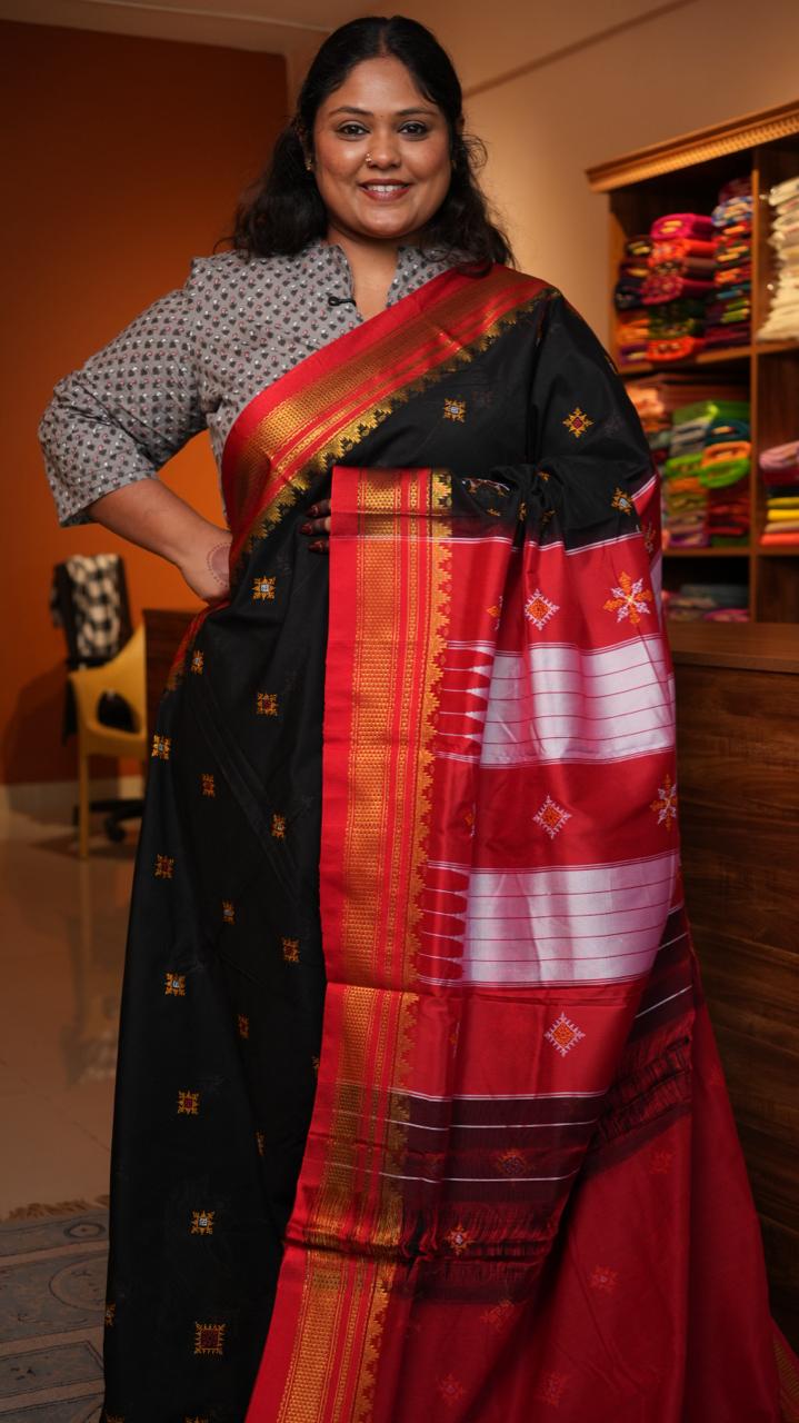 Kasuti Ilkal Saree -44-09-01-14 (MELANISTIC LEOPARD)
