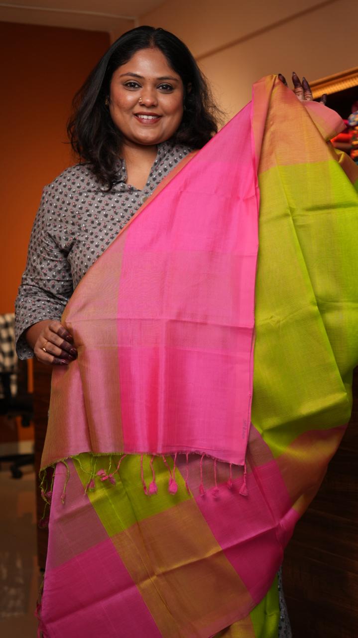 Mangalgiri Silk Cotton Saree -15-09C-02-08 (ALEXANDRINE PARAKEET)