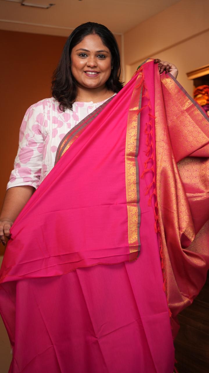 Vairaoosi Semi Silk Saree -01-09-08-07 (ELDERBERRY)