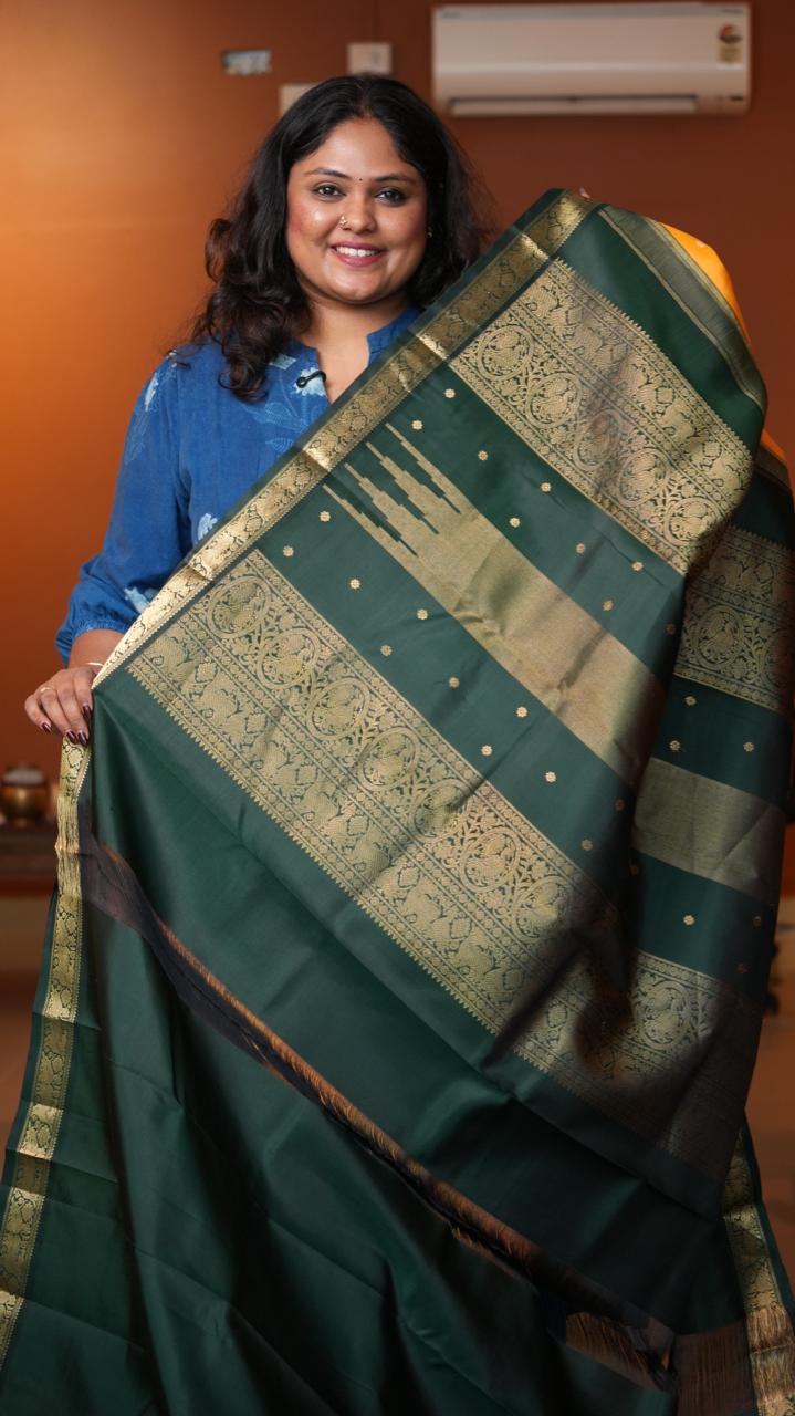 Masterpiece Kanchivaram Pure Silk Saree -01-10-18-05 (KIRAN)