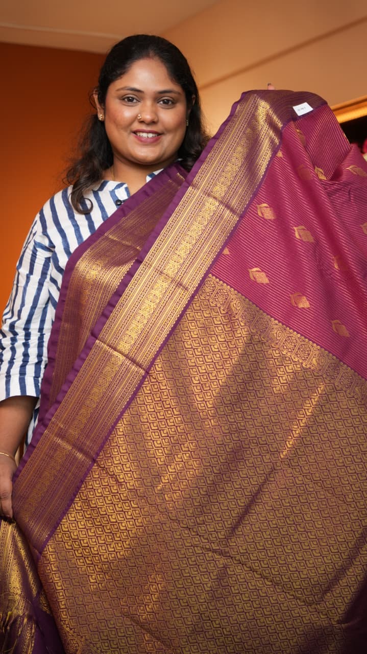 Kanchivaram Semi Silk Sarees -01-10-25-09 (ROSEFINCH)