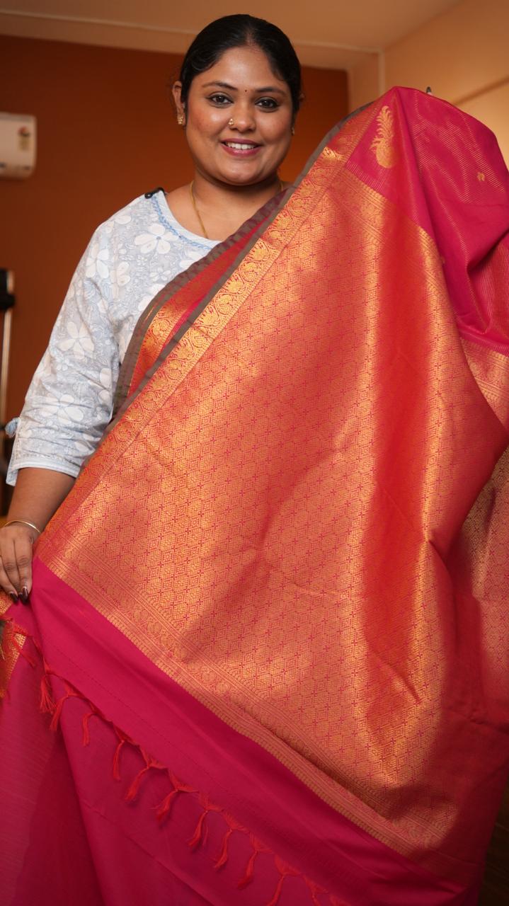 Semi Silk Vairaoosi Kili Bhutta Saree -01-10-24-03 (CALANTHE)
