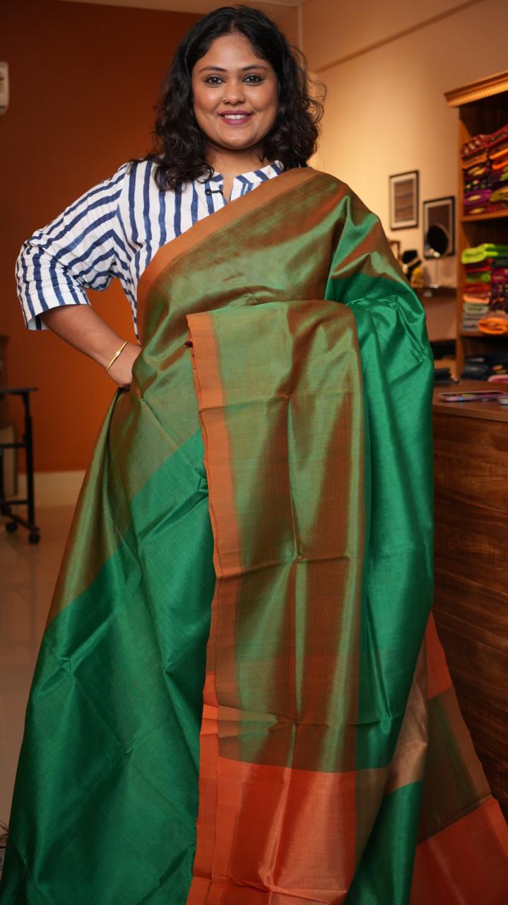 Mangalagiri Plain Dual Shade Saree -15-09D-03-07 (MALACHITE GLOW)