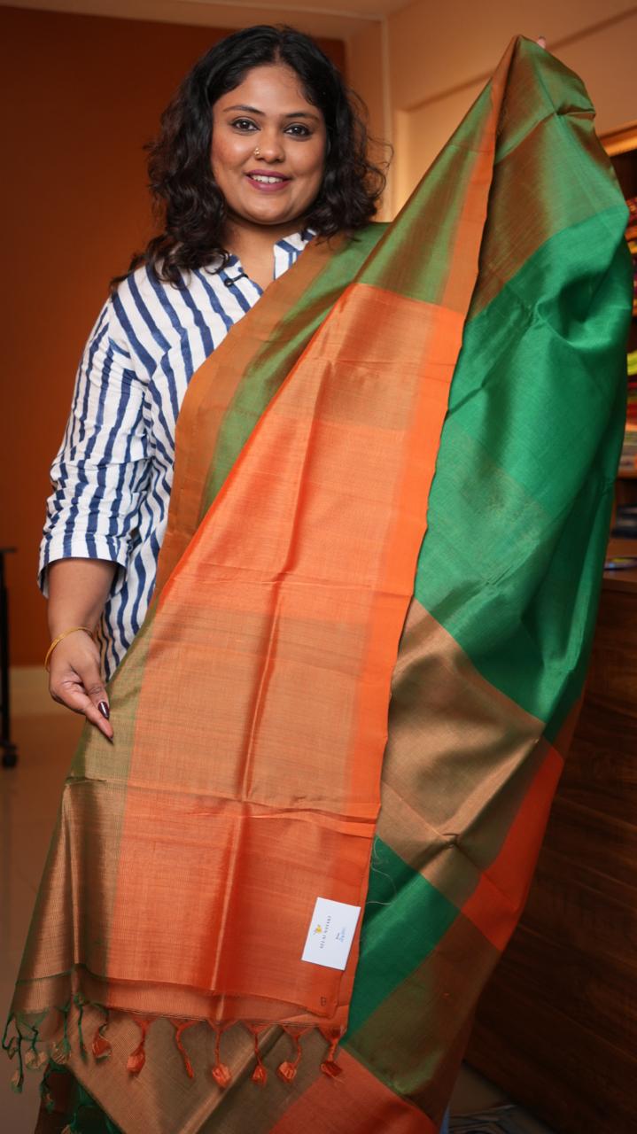 Mangalagiri Plain Dual Shade Saree -15-09D-03-07 (MALACHITE GLOW)