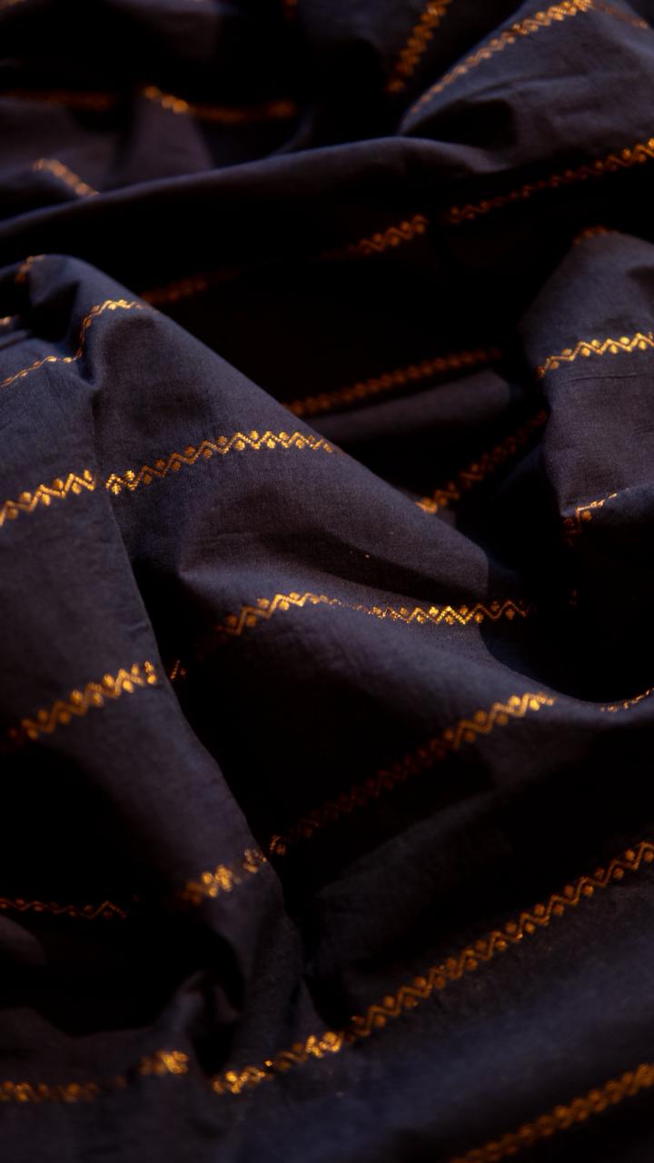 Madurai cotton veldhari saree - 11-12-01-6Y-11 (Black with Orange)