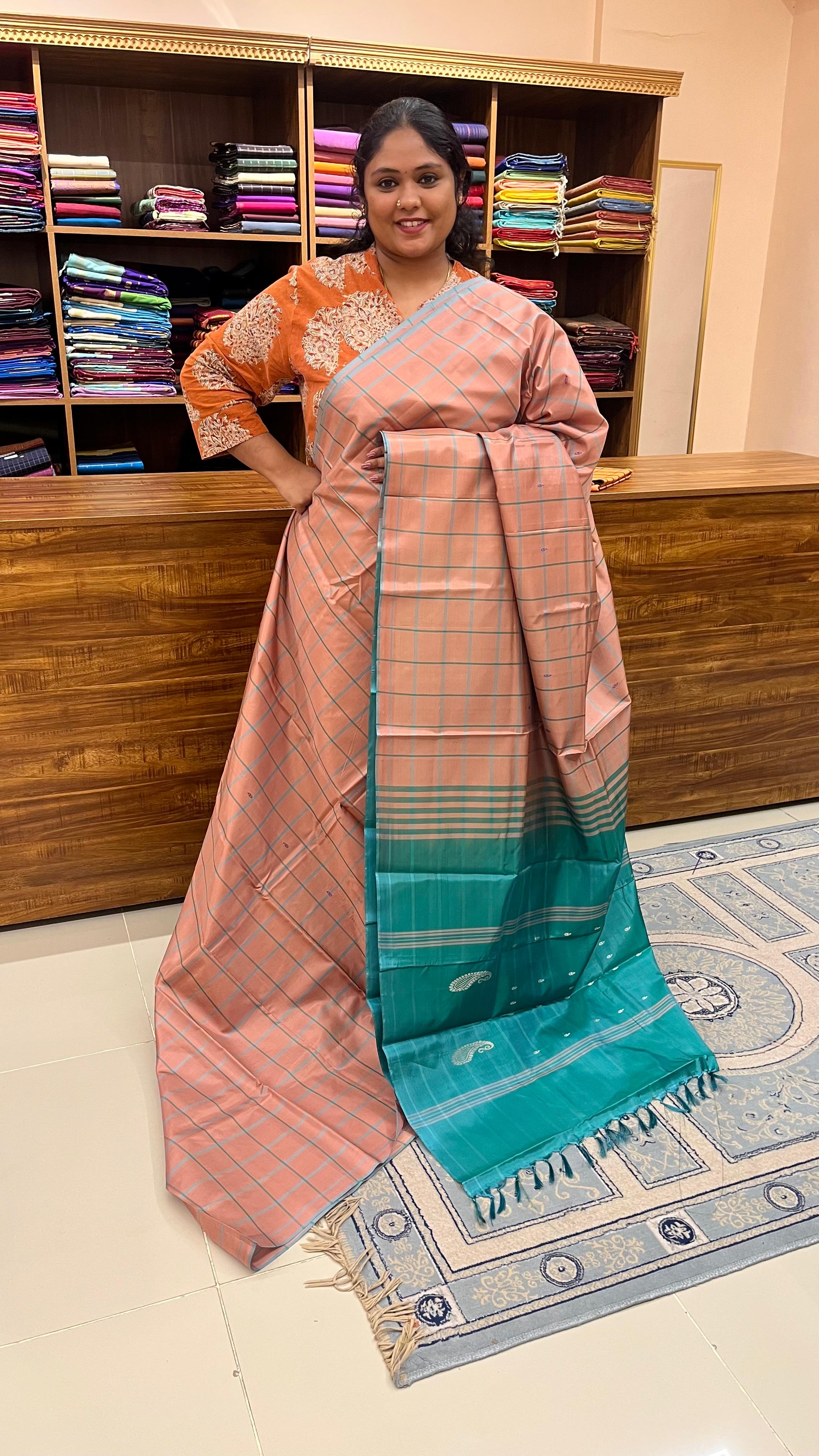 Chinnalampattu 6 Yards Saree - 03-08-01-07 (Cream with Teal)