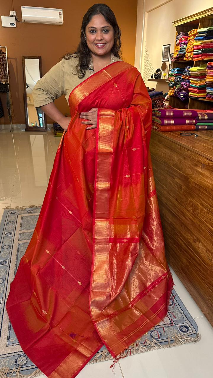 Maheshwari Silk Cotton Saree - 05-01B-01-04 (Red Shaded)