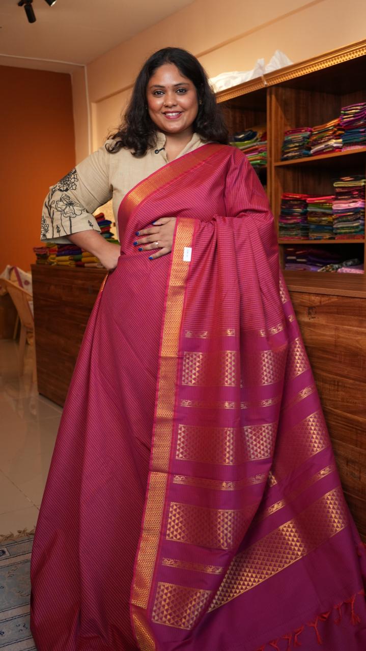 Semi Silk Podi Kattam Saree - 01-03-13-02 (FORBIDDEN FUCHSIA)
