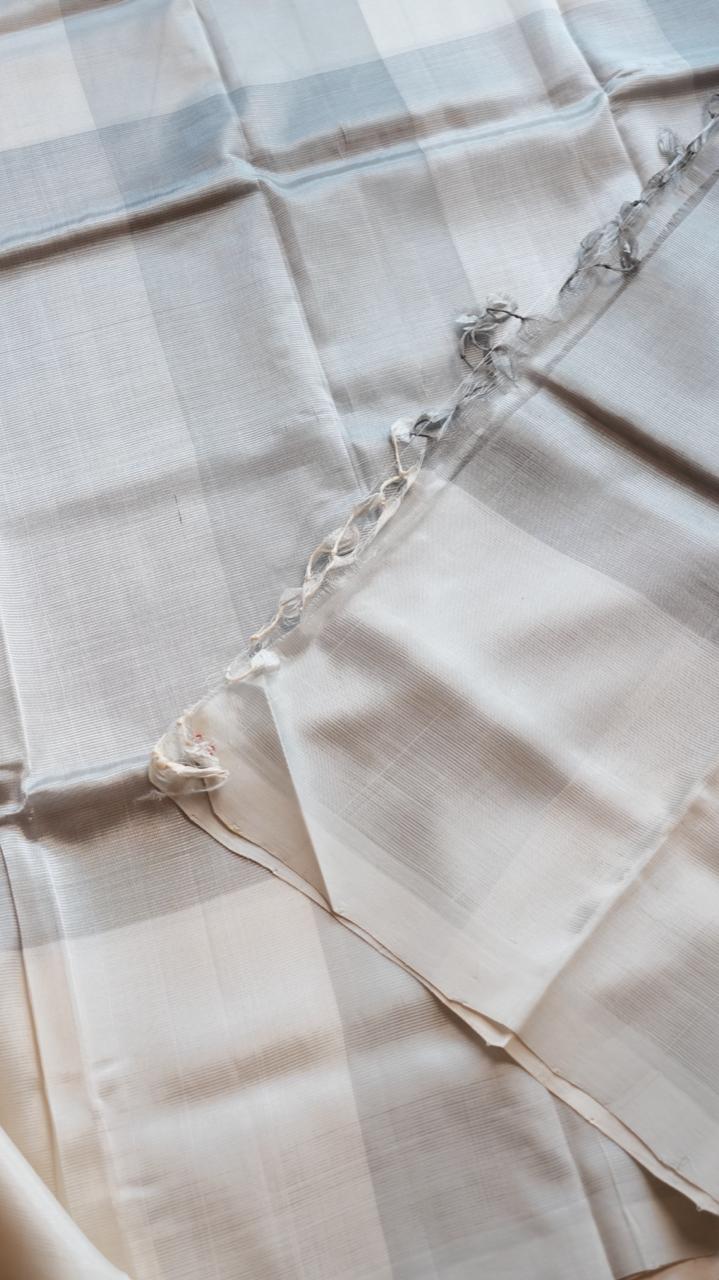 Mangalgiri Silk Cotton Saree - 15-05-01-10 (PEARL ICE)