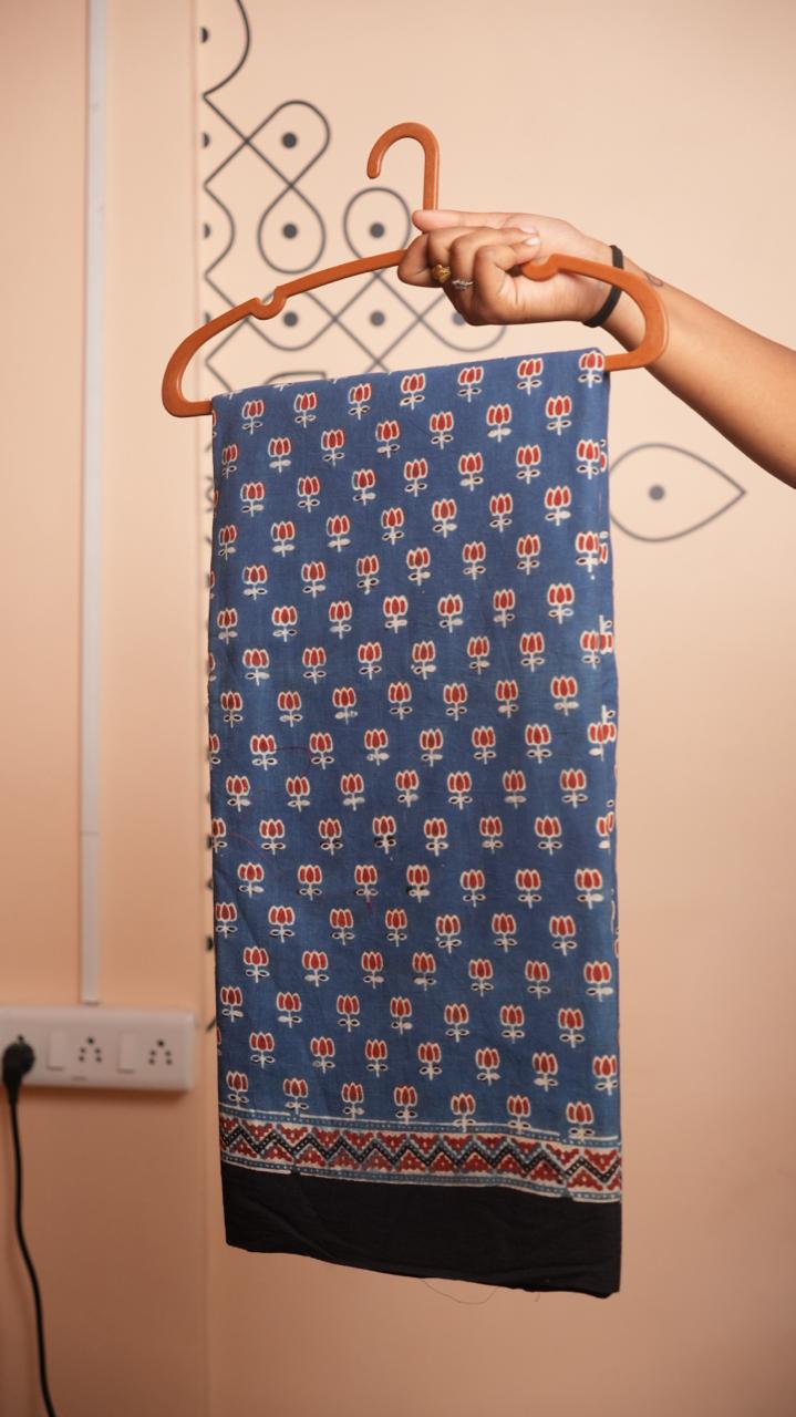 Ajrakh Cotton Saree - 46-12-01-08 (BHUJODI)