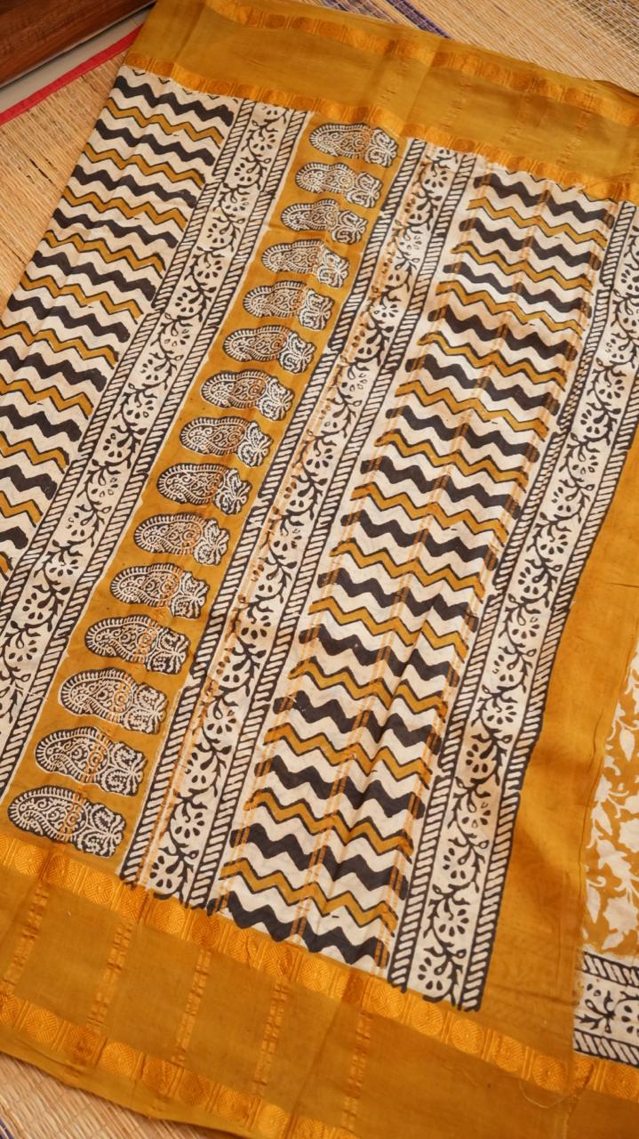 Madurai Cotton X Bagru Saree -11-06F-01-03 (HONEY GLAZE)