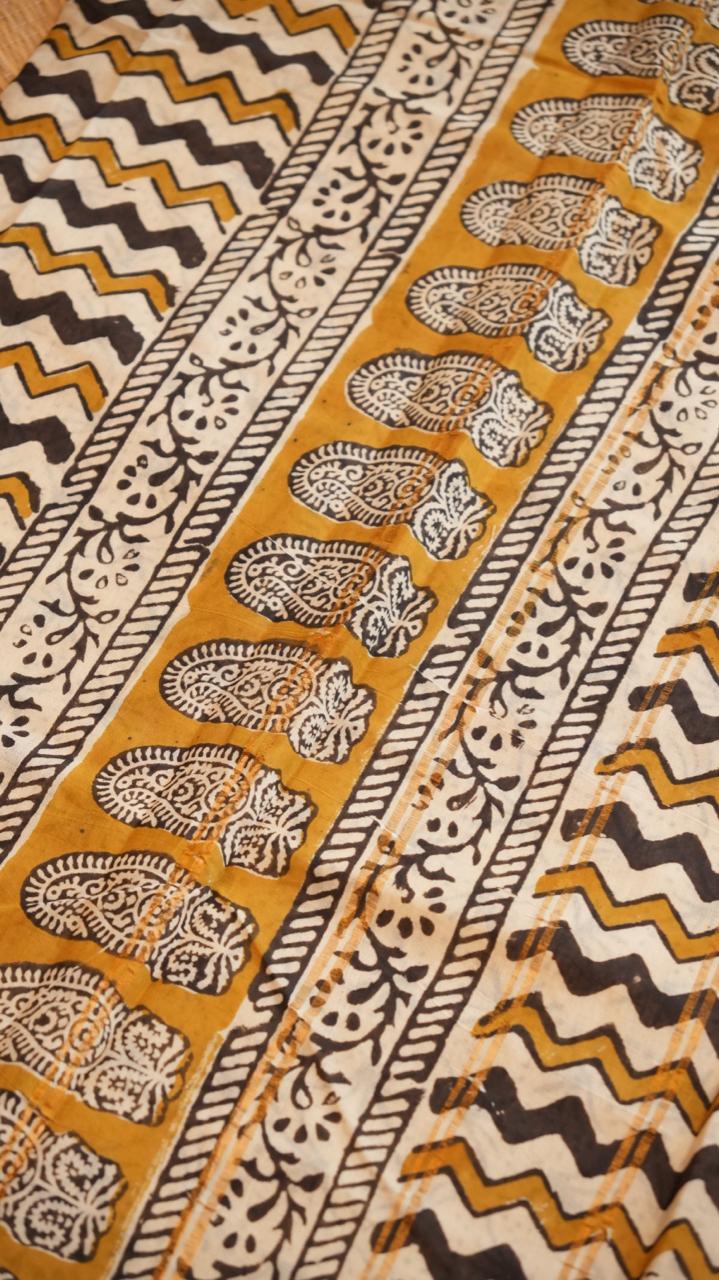 Madurai Cotton X Bagru Saree -11-06F-01-03 (HONEY GLAZE)