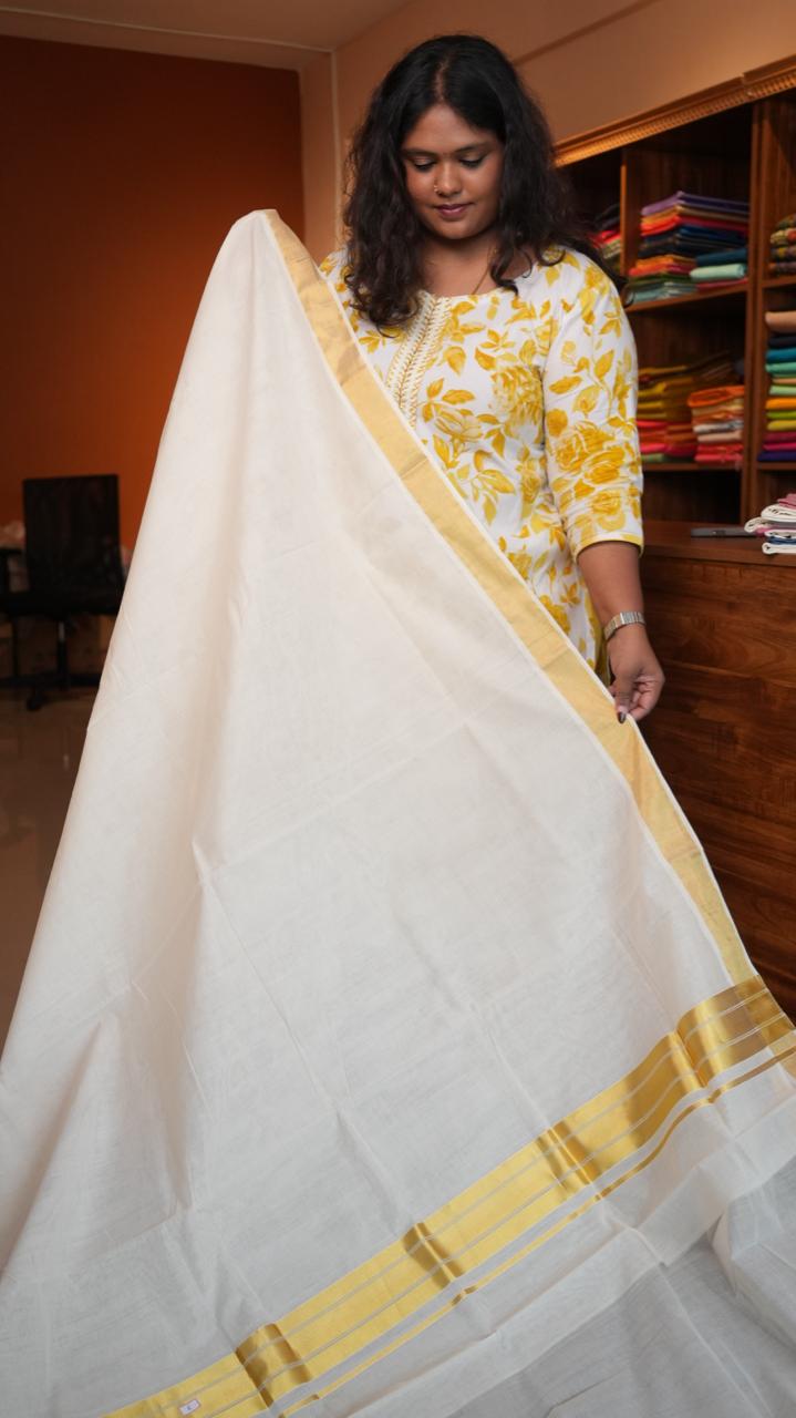 Handwoven Balaramapuram Kasavu Sarees - Traditional -01-07-08-01 (GOLD STRIPE KASAVU)